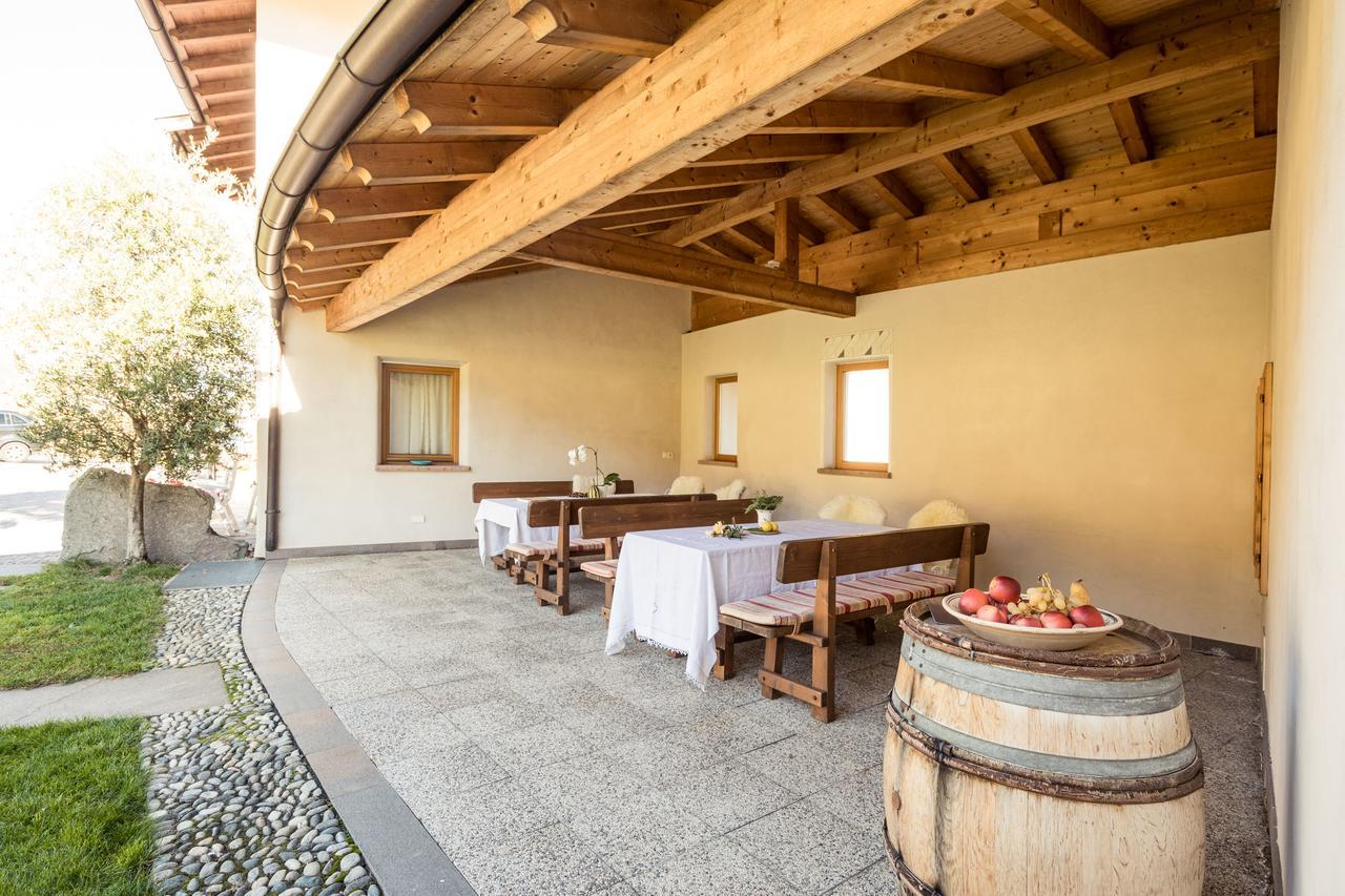 Weingut Dona Villa Апиано сула Страда дел Вино Екстериор снимка